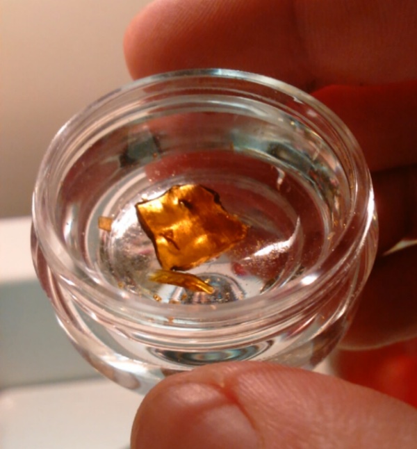 Weed Shatter: Everything You Need to Know About the Golden Cannabis Concentrate